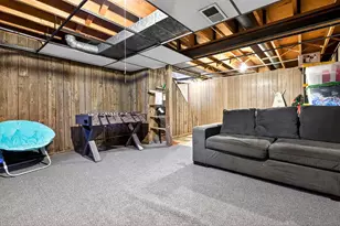 1041 Shannon St, Neenah, WI 54956 - Photo 27