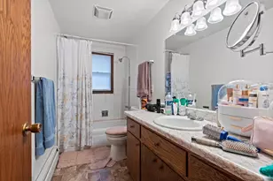 1376 Kellogg St, Green Bay, WI 54303 - Photo 11