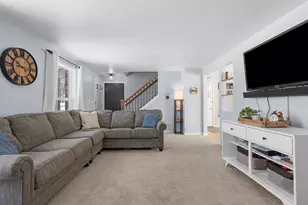 3089 Ferndale Dr, Green Bay, WI 54313 - Photo 5