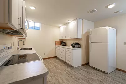 2190 Hidden Creek Road, Neenah, WI 54956 - Photo 29