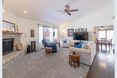 2190 Hidden Creek Road, Neenah, WI 54956 - Photo 5