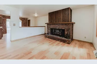 8480 Shirley Court, Winneconne, WI 54986 - Photo 3