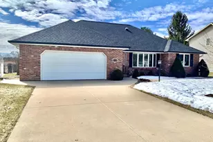 3128 Concordia Ln, Green Bay, WI 54311 - Photo 1
