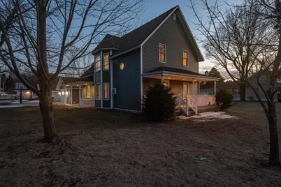 215 Alfred Street, Weyauwega, WI 54983 - Photo 7