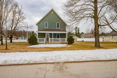 215 E Alfred Street, Weyauwega, WI 54983 - Photo 13