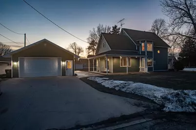215 Alfred Street, Weyauwega, WI 54983 - Photo 9
