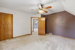 215 E Alfred St, Weyauwega, WI 54983 - Photo 29