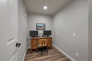 1372 Lear Ln, De Pere, WI 54115 - Photo 43