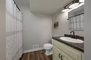 1372 Lear Ln, De Pere, WI 54115 - Photo 39