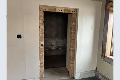 2038 Railroad Street, New Holstein, WI 53061 - Photo 3