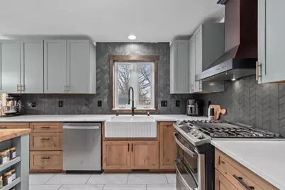 200 Fox Fire Drive, Oshkosh, WI 54904 - Photo 11