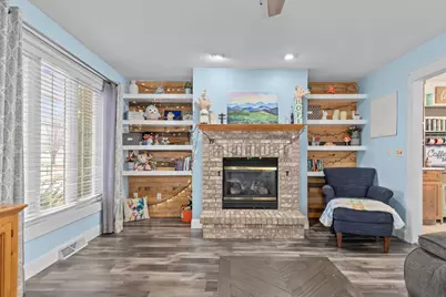 200 Fox Fire Drive, Oshkosh, WI 54904 - Photo 3