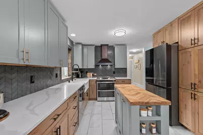 200 Fox Fire Drive, Oshkosh, WI 54904 - Photo 13