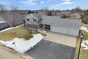 1248 Deer Haven Dr, Menasha, WI 54952 - Photo 41