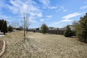 1248 Deer Haven Dr, Menasha, WI 54952 - Photo 7