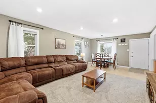 1779 Badger St, Green Bay, WI 54303 - Photo 9