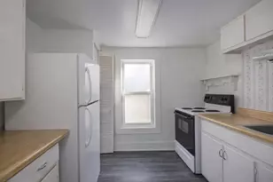 212 4th St, Neenah, WI 54956 - Photo 11