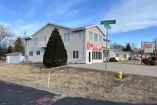 1407 N Lynndale Dr, Appleton, WI 54914 - Photo 5