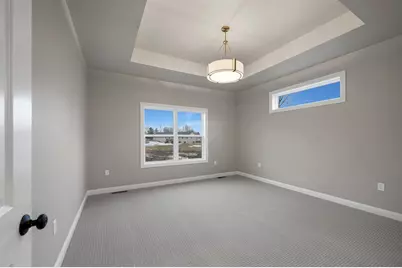 4975 Water Mint Court, Green Bay, WI 54313 - Photo 9
