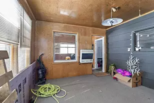 1017 Edgewood Cir, Marinette, WI 54143 - Photo 21