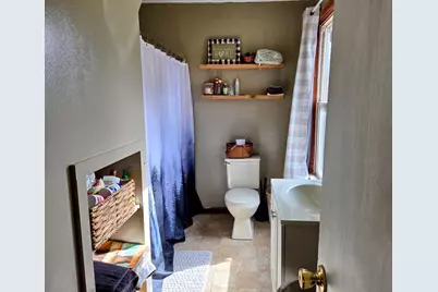 225 S Main Street, Iola, WI 54945 - Photo 11