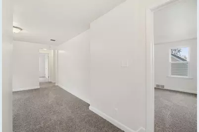 831 Martin Street, Menasha, WI 54952 - Photo 11