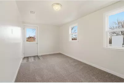 831 Martin Street, Menasha, WI 54952 - Photo 21