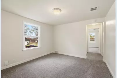 831 Martin Street, Menasha, WI 54952 - Photo 13