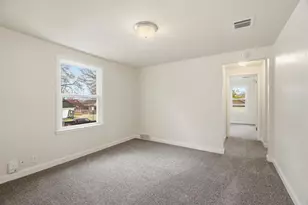 831 Martin St, Menasha, WI 54952 - Photo 13