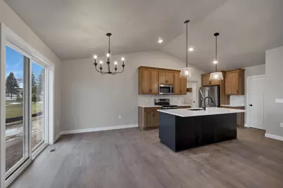 4981 Water Mint Court, Green Bay, WI 54313 - Photo 3