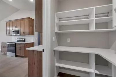 4981 Water Mint Court, Green Bay, WI 54313 - Photo 5