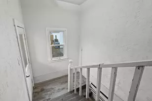 621 N Huron St, De Pere, WI 54115 - Photo 9