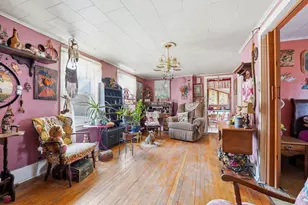 353 W 18th Ave, Oshkosh, WI 54902 - Photo 5