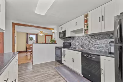 514 E Beacon Avenue, New London, WI 54961 - Photo 7