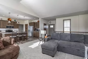 N1842 Schroeder Farm Dr, Greenville, WI 54942 - Photo 11