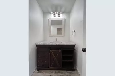 1747 Oakdale Avenue, Green Bay, WI 54302 - Photo 31