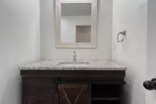 1747 Oakdale Ave, Green Bay, WI 54302 - Photo 31