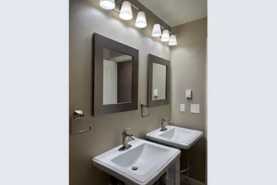 1747 Oakdale Avenue, Green Bay, WI 54302 - Photo 43