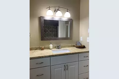 1747 Oakdale Avenue, Green Bay, WI 54302 - Photo 13