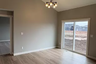 N9246 Homestead Ln, Appleton, WI 54915 - Photo 13