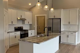 N9246 Homestead Ln, Appleton, WI 54915 - Photo 11