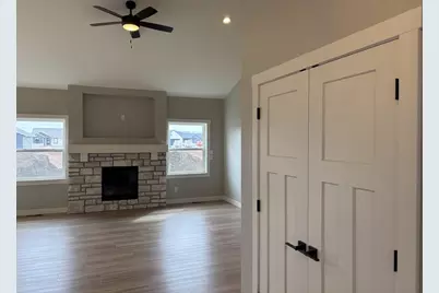 N9246 Homestead Lane, Appleton, WI 54915 - Photo 17