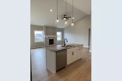 N9246 Homestead Lane, Appleton, WI 54915 - Photo 7