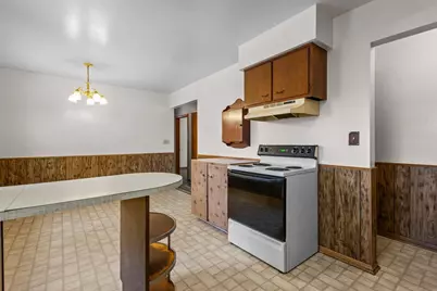 1103 Valley Lane, Shawano, WI 54166 - Photo 11