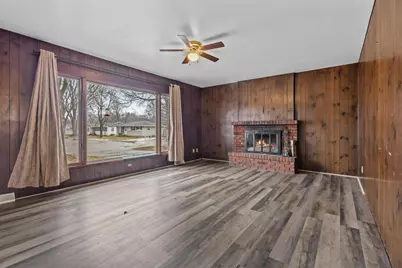 1103 Valley Lane, Shawano, WI 54166 - Photo 7