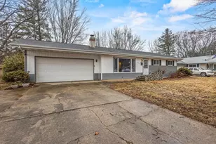 1103 Valley Ln, Shawano, WI 54166 - Photo 3