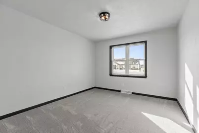 378 Pauls Place, Oshkosh, WI 54904 - Photo 29