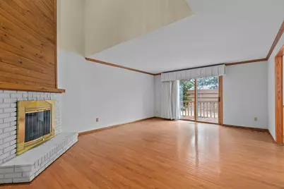 933 E Windfield Place #B, Appleton, WI 54911 - Photo 9