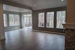 2429 Orion Cir, Green Bay, WI 54311 - Photo 3