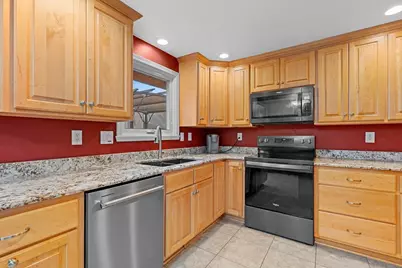 543 Delwiche Road, Green Bay, WI 54302 - Photo 9